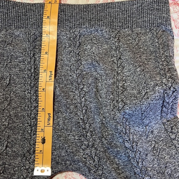 NWT NikiBiki black textured leggings one size fits all - Picture 11 of 11